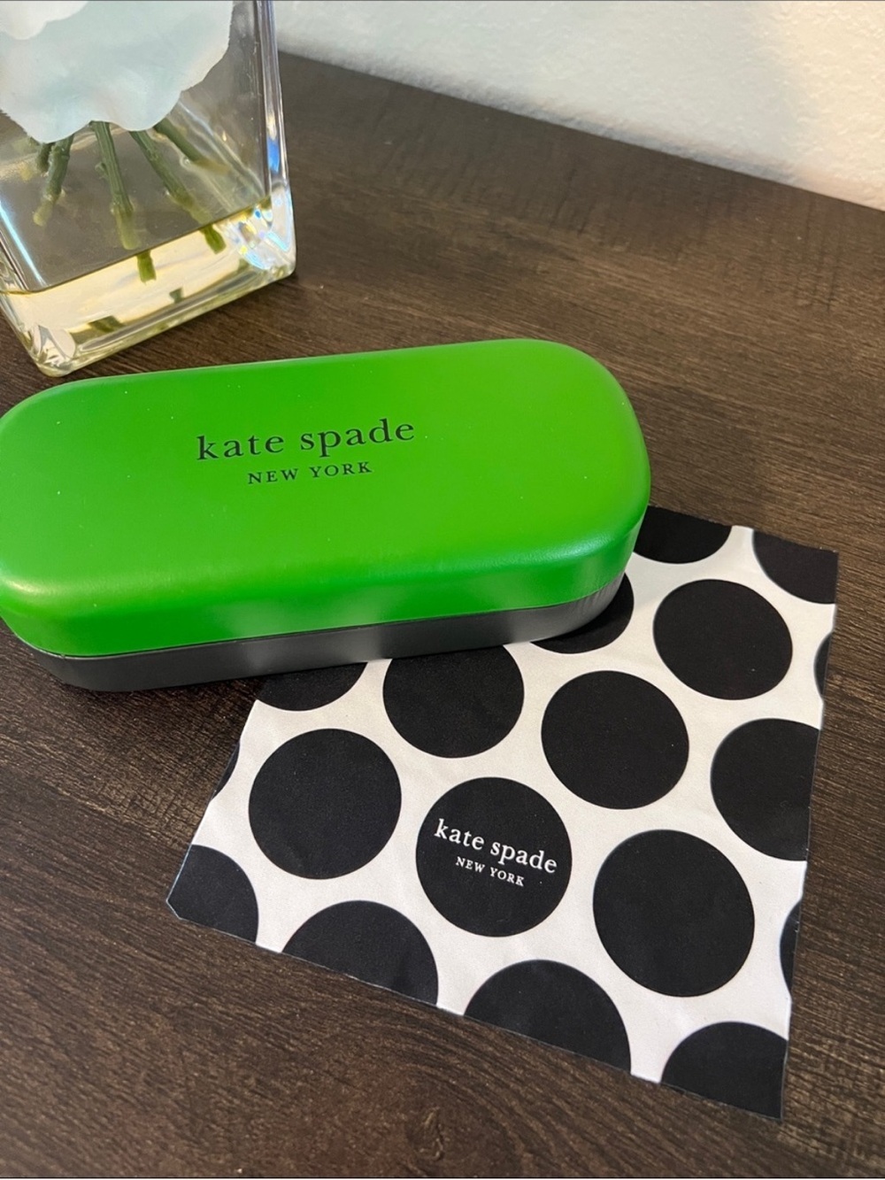 Kate Spade Sunglasses Tortoiseshell Square +Protection Case + Polka Dot Cloth